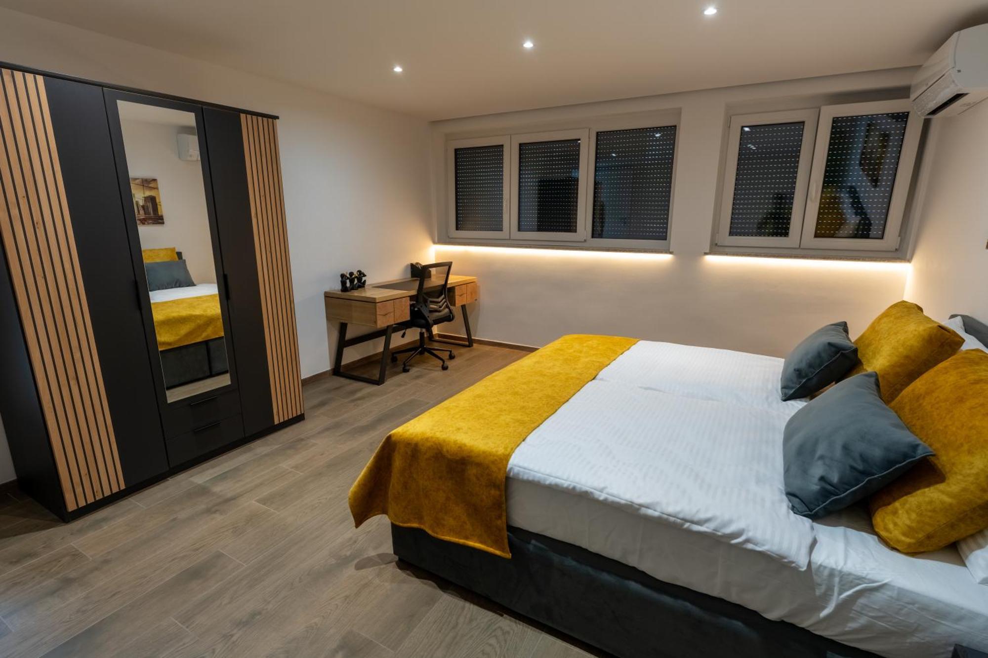 Golden Oasis Free Private Parking * Laibach
