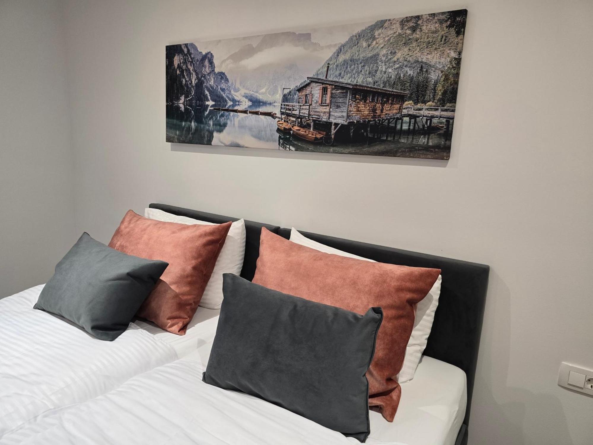 Golden Oasis Free Private Parking Laibach