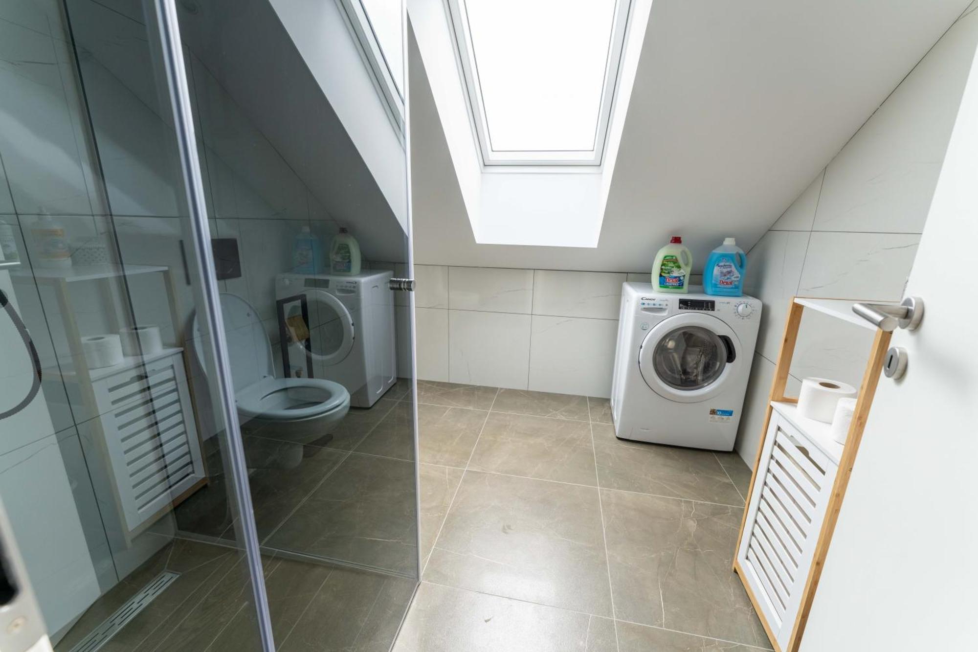 Apartment Golden Oasis Free Private Parking Laibach