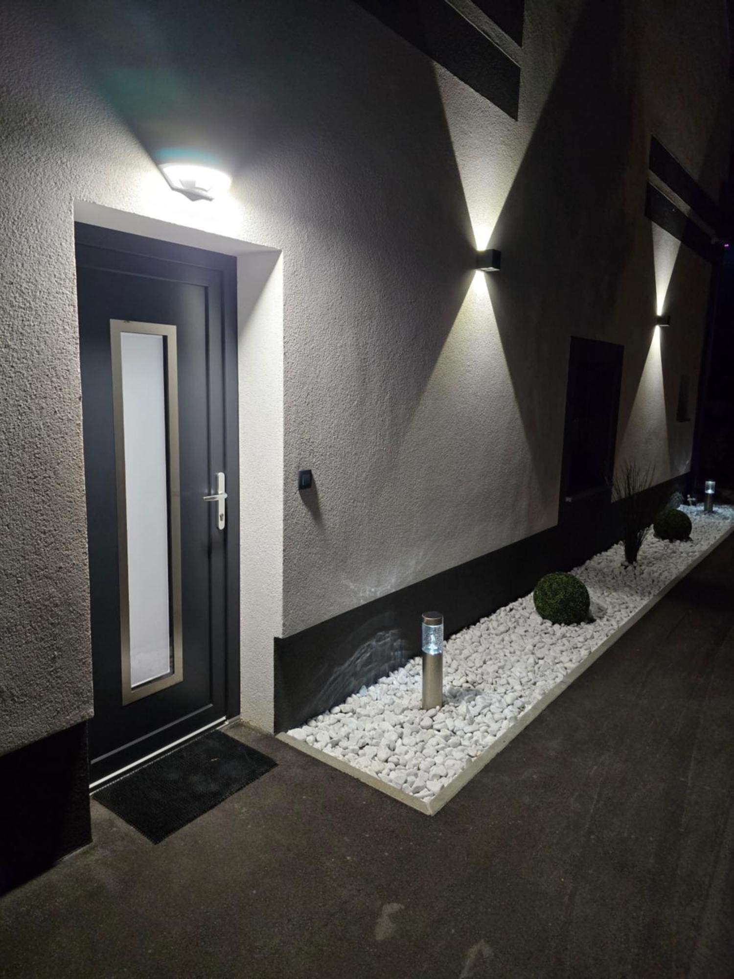 Golden Oasis Free Private Parking Appartement
