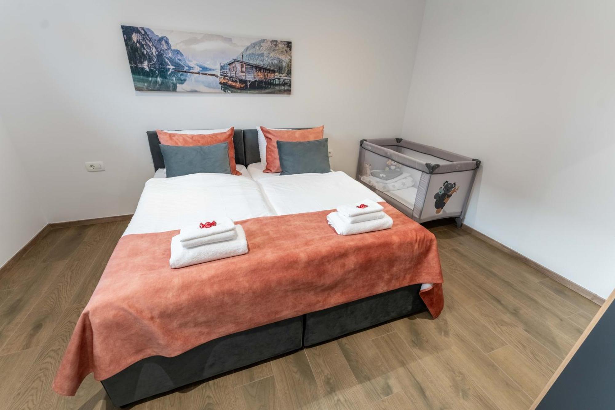 Golden Oasis Free Private Parking Appartement Ljubljana